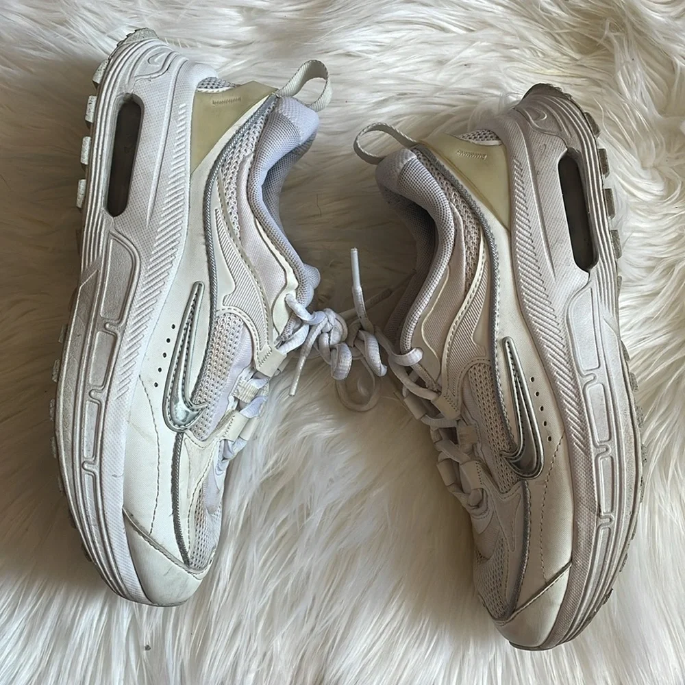 Nike Air